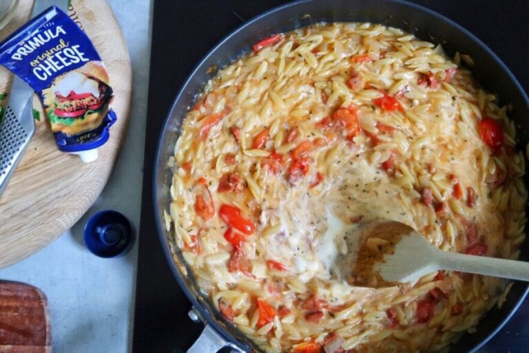 Cheesy chorizo orzo The Slimming Foodie
