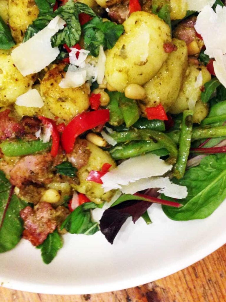 Gnocchi with bacon, pesto and green beans The Slimming Foodie